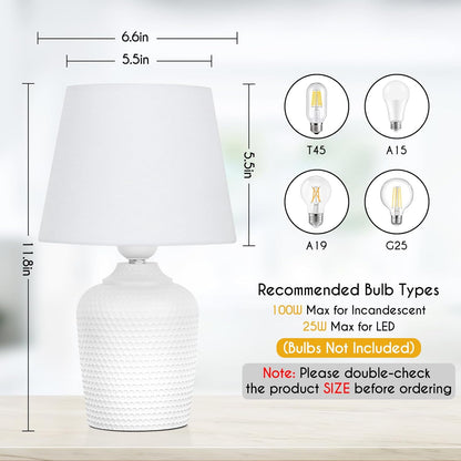 Lot de 2 petites lampes de table – lampes de chevet 11,8" pour chambre, chambre d’enfant, salon et bureau, base blanche à motif clouté.