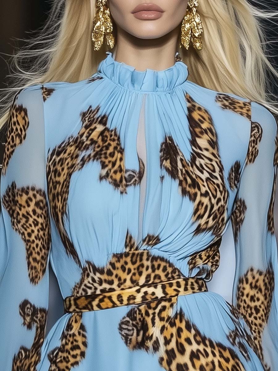 Robe mini en chiffon bleu ciel à imprimé léopard avec personnalité élégante